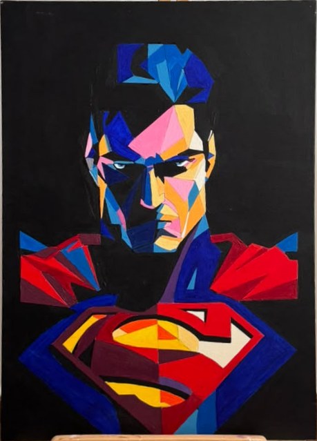 Portrait cubiste de Superman aux facettes bleues et rouges, avec l'écusson en losange au centre sur fond noir.