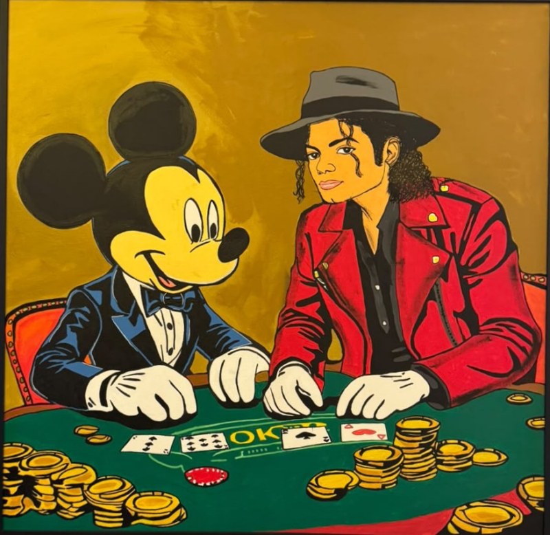 Mickey Mouse et Michael Jackson jouent au poker autour d'une table verte couverte de jetons dorés.